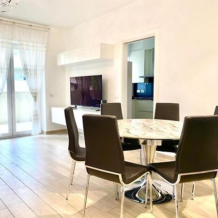 Mpm - Belinzaghi 5 6 Pax Lägenhet Milano Exteriör bild