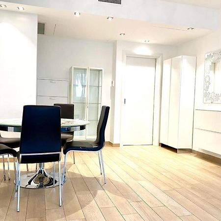 Mpm - Belinzaghi 5 6 Pax Lägenhet Milano Exteriör bild
